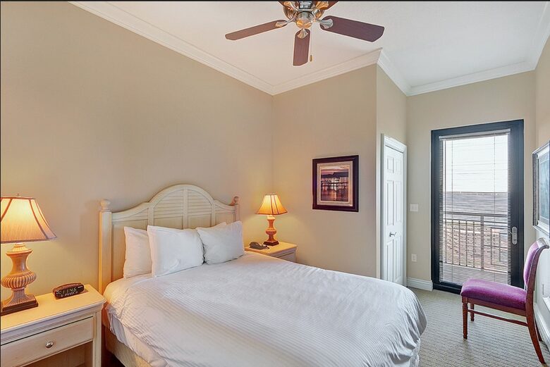 Emerald Grande at HarborWalk Village - 4 Bedroom - Destin, Florida