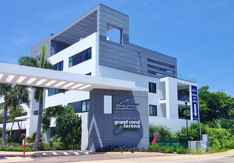 Designer Golf Course Retreat - Playa Del Carmen, Mexico