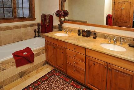 Beaver Creek Landing - Beaver Creek, Colorado