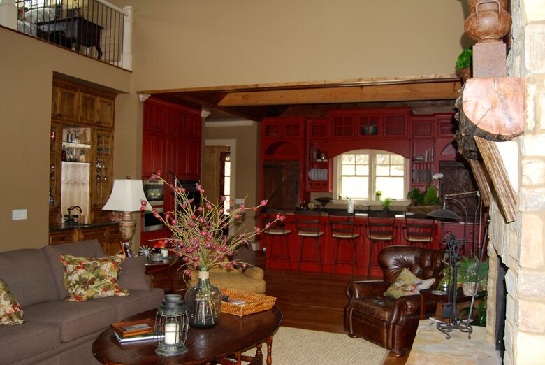 Rustic Retreat on Lake Keowee - Salem, South Carolina