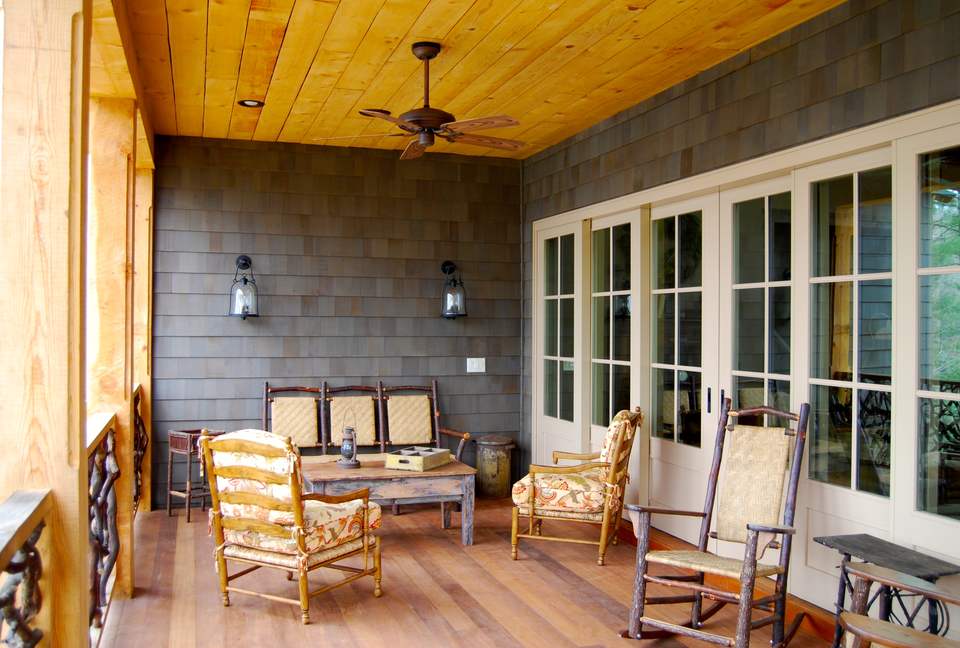 Rustic Retreat on Lake Keowee - Salem, South Carolina