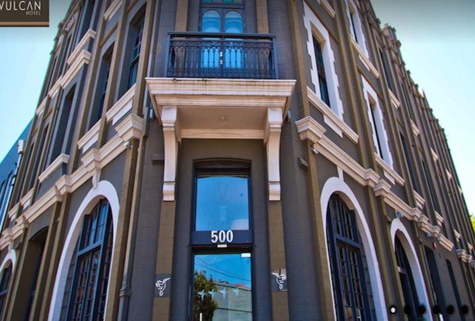 Vulcan Hotel - Sydney City District - Ultimo, Australia