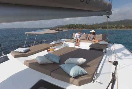 TradeWinds 52ft 5 Cabin Crewed Catamaran Cruising Class - St. Martin Sailing Vacation - Marigot, Sint Maarten (Dutch part)