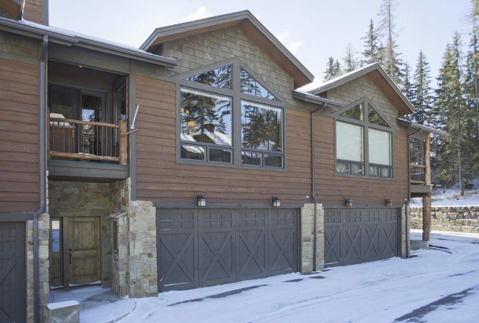 Moose Jaw Mountain Home - Whitefish, Montana