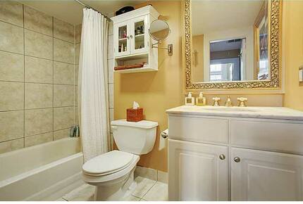 "Vieux Carre" French Quarter Flat with Private Courtyard - New Orleans, Louisiana