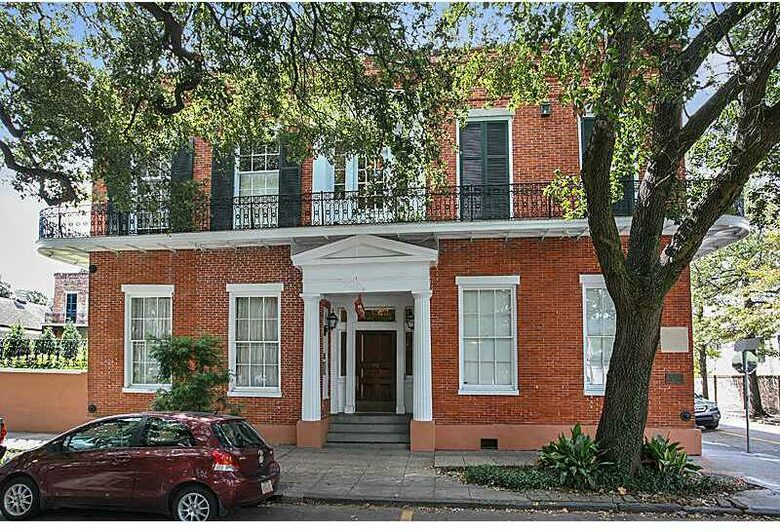 "Vieux Carre" French Quarter Flat with Private Courtyard - New Orleans, Louisiana