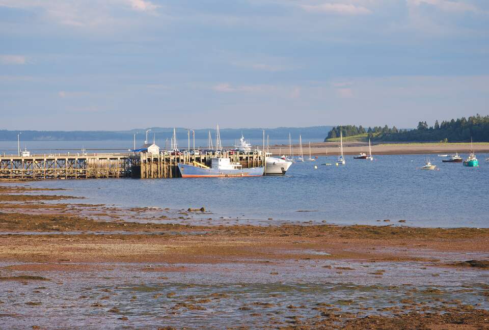 St. Andrews-by-the-Sea, Oceanfront, New Brunswick Canada - St. Andrews-by-the-Sea, Canada