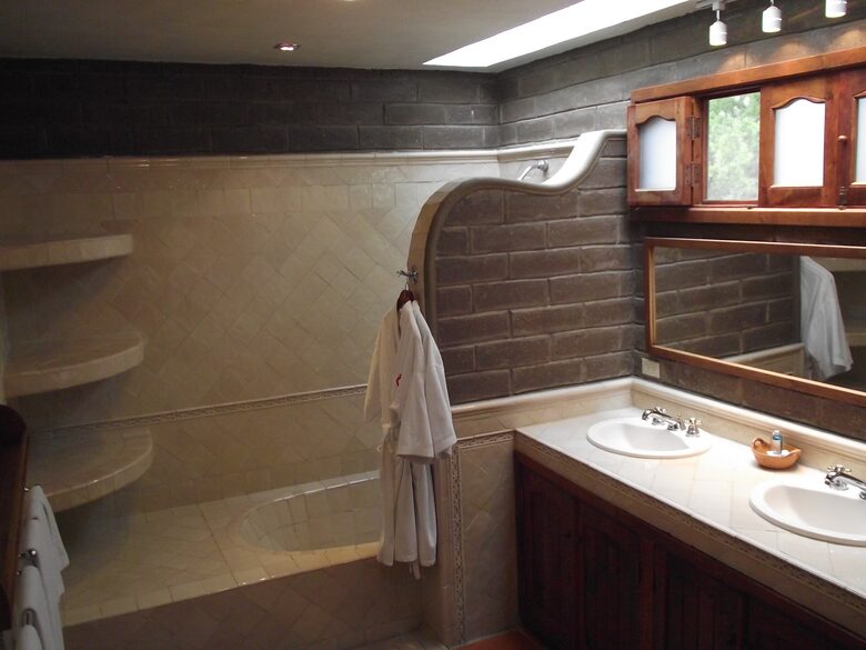 Nirvana Retreat - San Miguel de Allende, Mexico