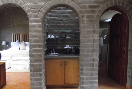 Nirvana Retreat - San Miguel de Allende, Mexico