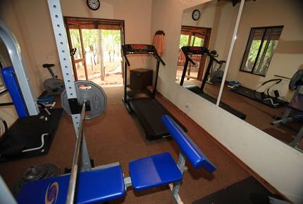 Big Five Game Lodge Tsheshepe - Vaalwater, South Africa