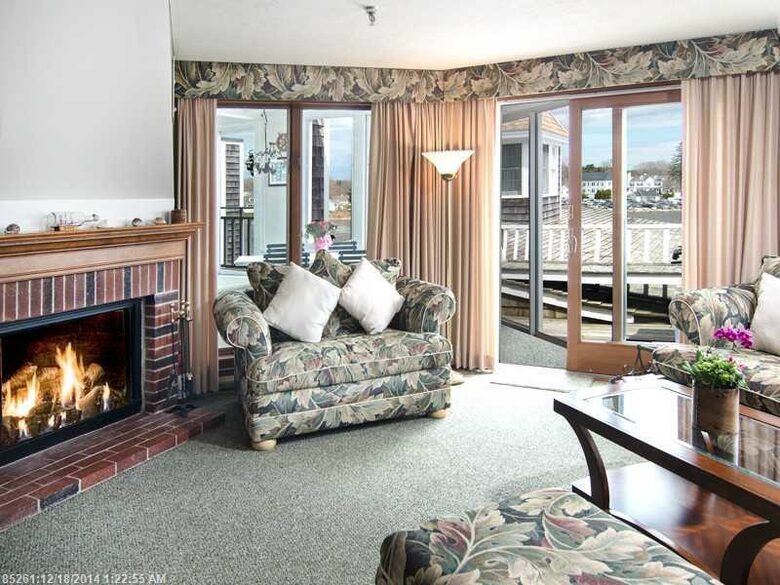 Waterscape Views in the Kennebunks - Kennebunk, Maine