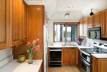 Waterscape Views in the Kennebunks - Kennebunk, Maine