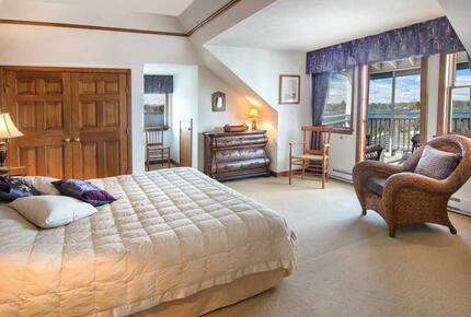 Waterscape Views in the Kennebunks - Kennebunk, Maine