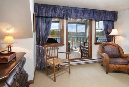 Waterscape Views in the Kennebunks - Kennebunk, Maine