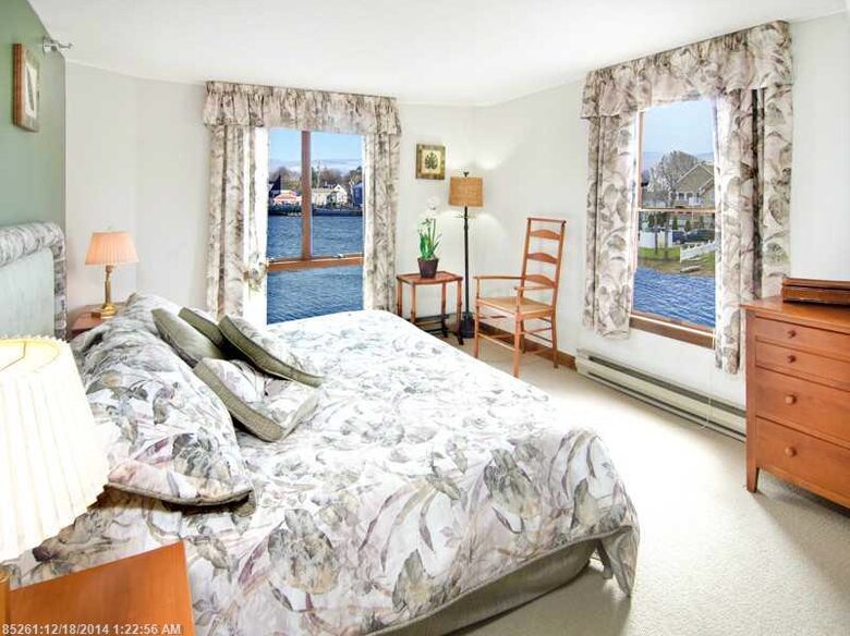 Waterscape Views in the Kennebunks - Kennebunk, Maine