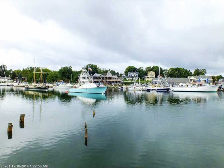 Waterscape Views in the Kennebunks - Kennebunk, Maine