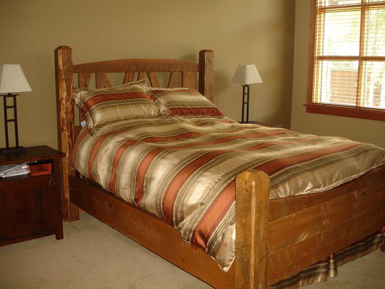 CopperSide in Lakeview Meadows - Invermere, Canada