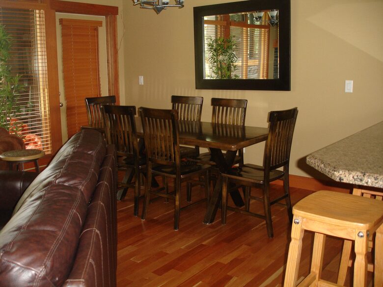 CopperSide in Lakeview Meadows - Invermere, Canada