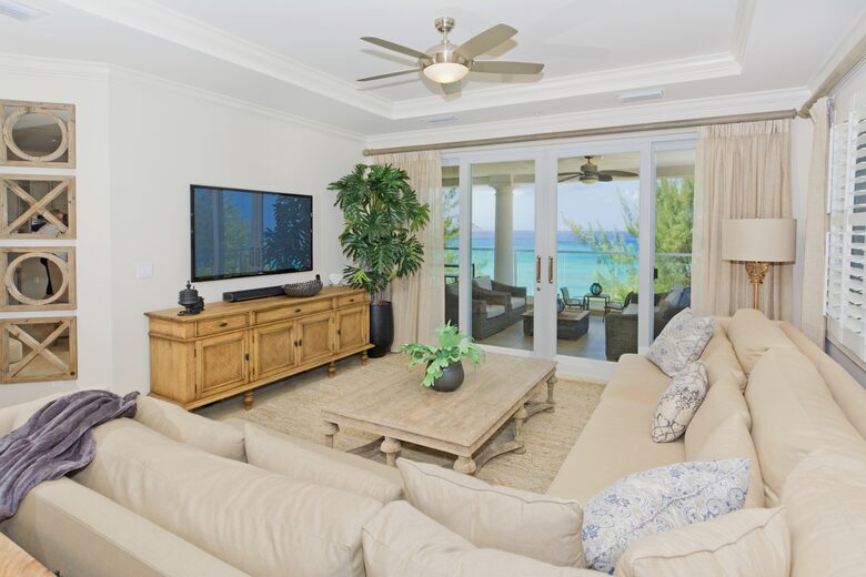 Incredible Views Of Seven Mile Beach, Grand Cayman - Seven Mile Beach, Cayman Islands