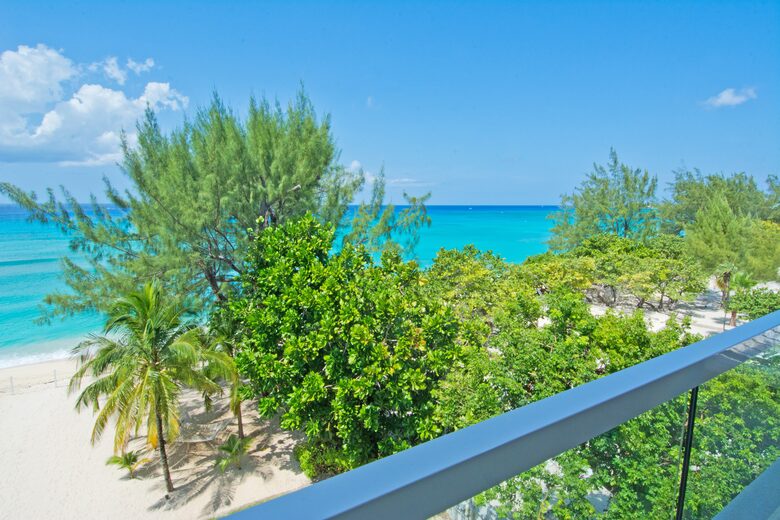 Incredible Views Of Seven Mile Beach, Grand Cayman - Seven Mile Beach, Cayman Islands