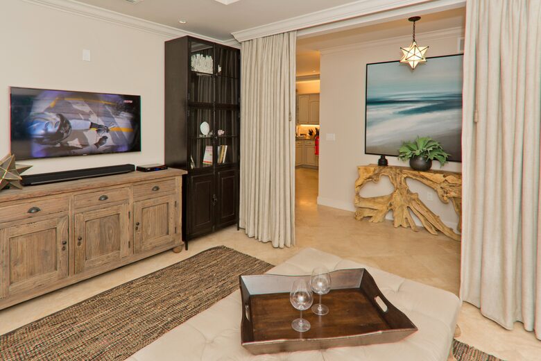 Incredible Views Of Seven Mile Beach, Grand Cayman - Seven Mile Beach, Cayman Islands