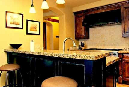 Silver Strike Lodge - Ski In/Ski Out 3 Bedroom Residence - Deer Valley, Utah