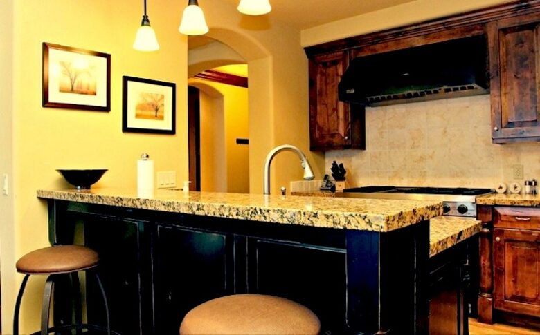 Silver Strike Lodge - Ski In/Ski Out 3 Bedroom Residence - Deer Valley, Utah