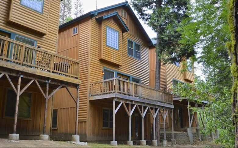 Chateau Lauren - Shaver Lake, California