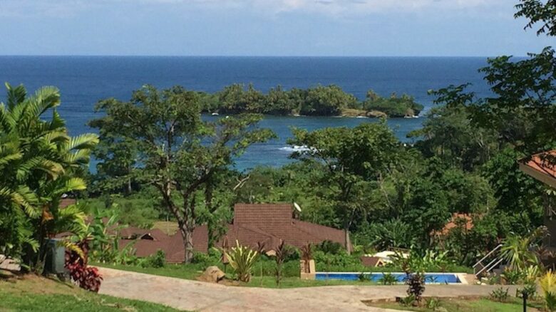 Red Frog Beach - 6 Bedroom Residence - Mansion Caribe, Villa 31 - Isla Bastimentos, Panama