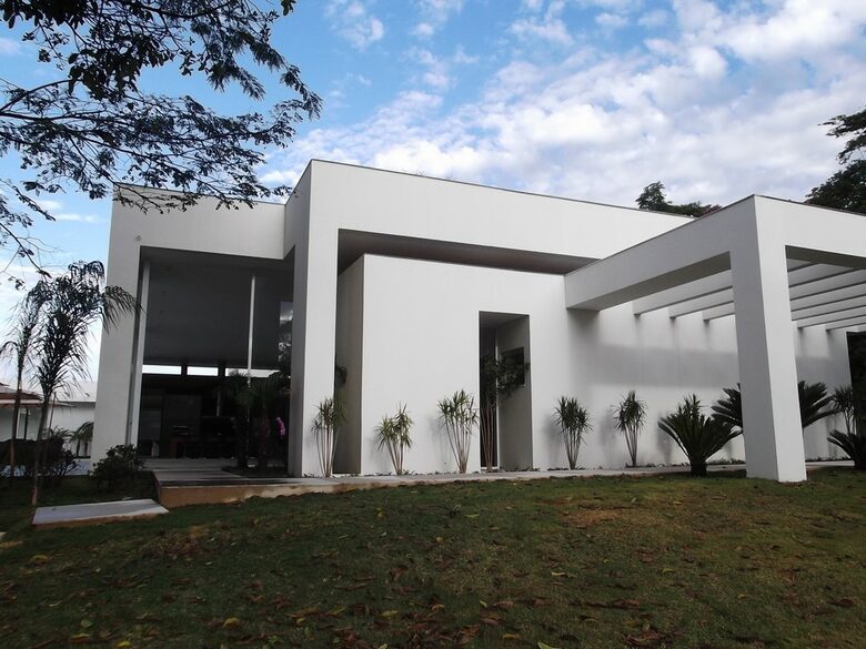 Saint Lake Horizon - Lagoa Santa, Brazil