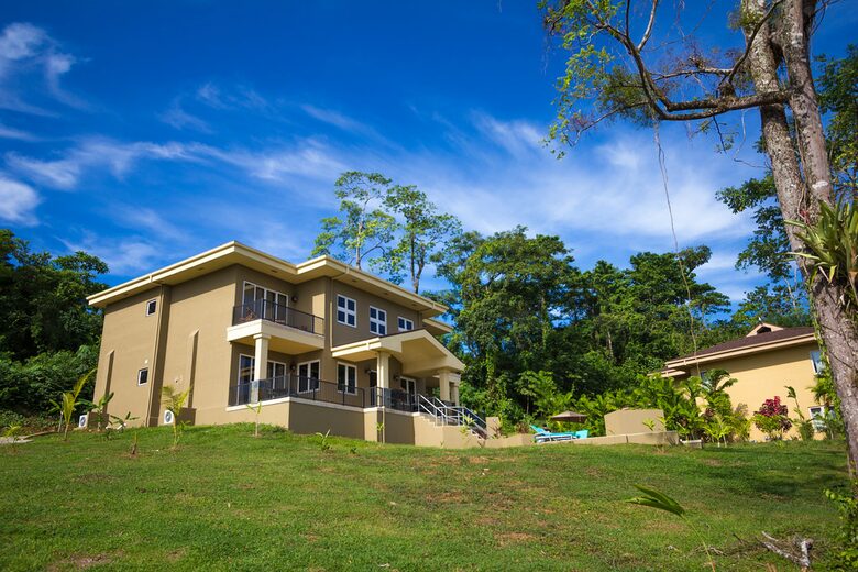 Red Frog Beach - 6 Bedroom Residence - Mansion Caribe, Villa 31 - Isla Bastimentos, Panama