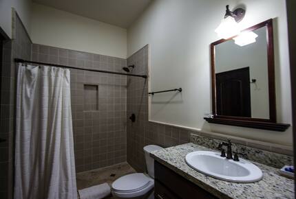 Red Frog Beach - 3 Bedroom Residence - Casa Viscaina, Villa 67 - Isla Bastimentos, Panama