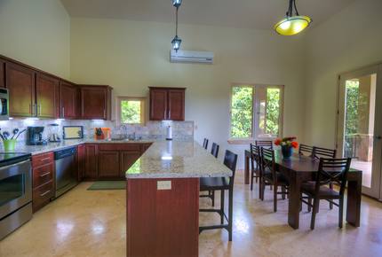 Red Frog Beach - 3 Bedroom Residence - Casa Viscaina, Villa 67 - Isla Bastimentos, Panama