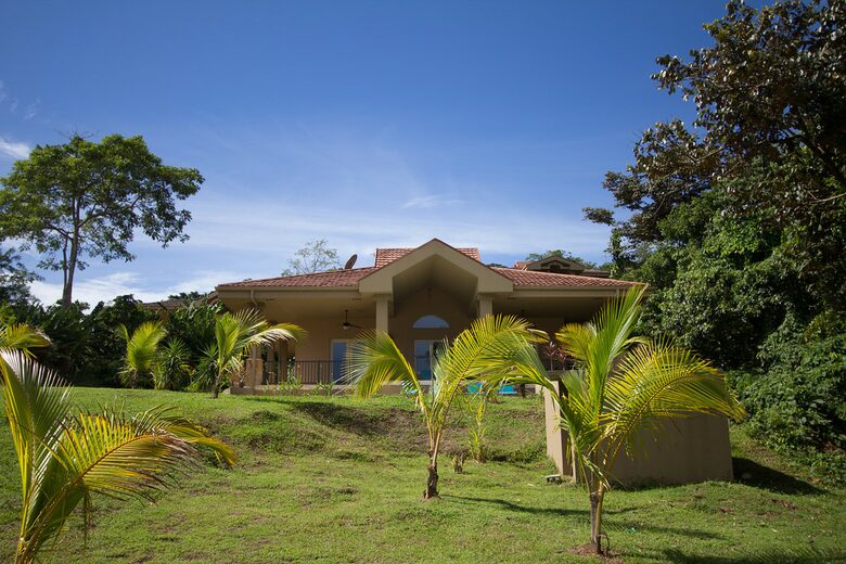 Red Frog Beach - 3 Bedroom Residence - Casa Viscaina, Villa 67 - Isla Bastimentos, Panama
