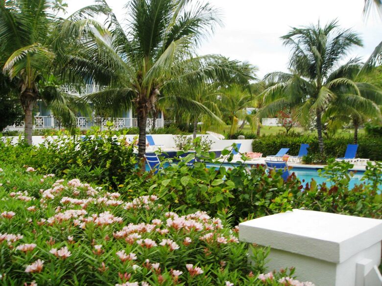 Valentines Residences, Resort & Marina - Harbour Island, Bahamas