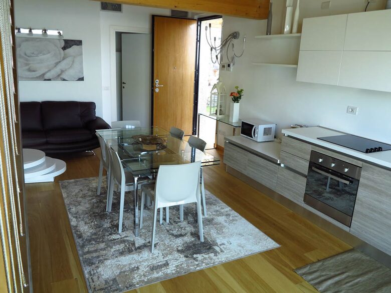 Modern Retreat at Lake Como, Italy - Bellano, Italy