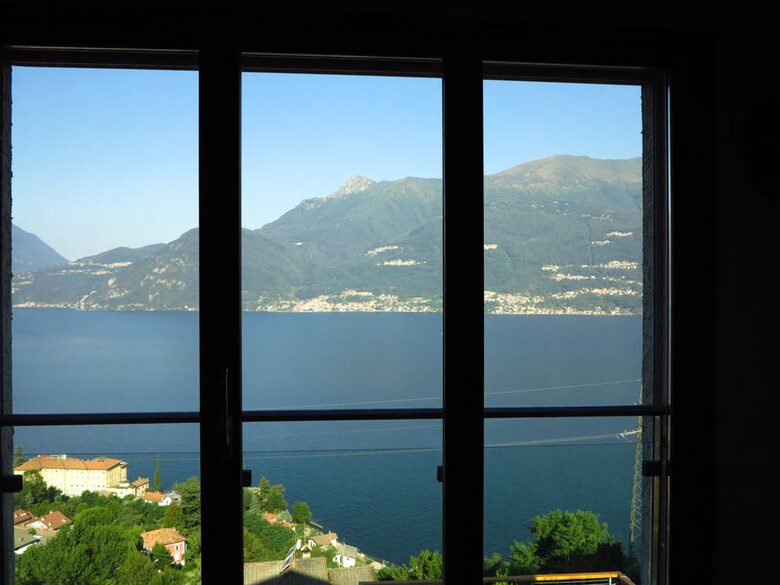 Modern Retreat at Lake Como, Italy - Bellano, Italy