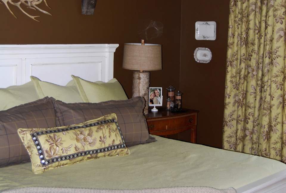 Rustic Retreat on Lake Keowee - Salem, South Carolina