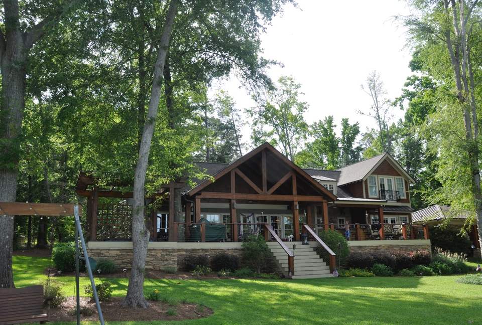 Hurt's Hideaway - Lake Sinclair, Georgia