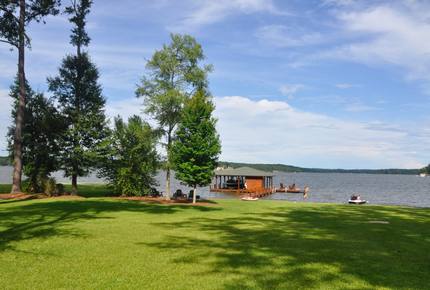 Hurt's Hideaway - Lake Sinclair, Georgia