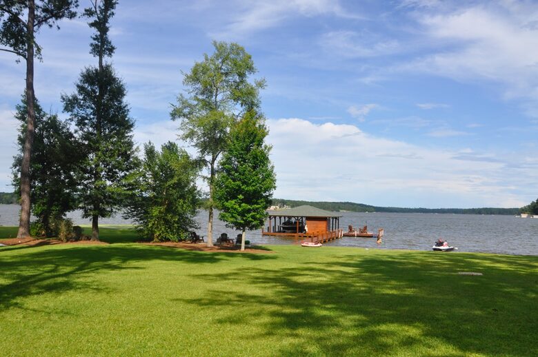 Hurt's Hideaway - Lake Sinclair, Georgia