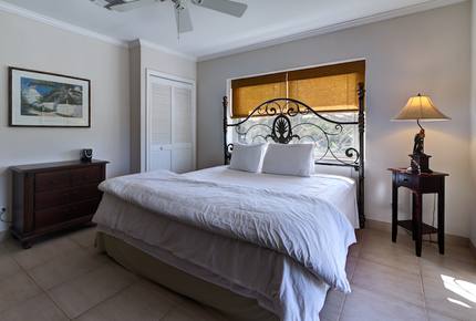 Governor's Harbour Apartment - Governors Harbour, Bahamas