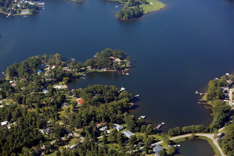 Lakefront Home on Lake Murray - Gilbert, South Carolina