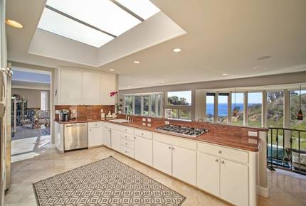 La Jolla Masterpiece - La Jolla, California