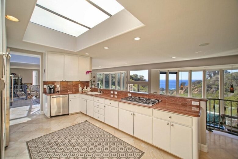 La Jolla Masterpiece - La Jolla, California