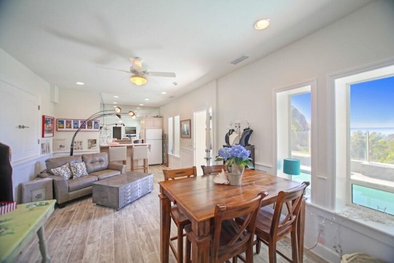 La Jolla Masterpiece - La Jolla, California