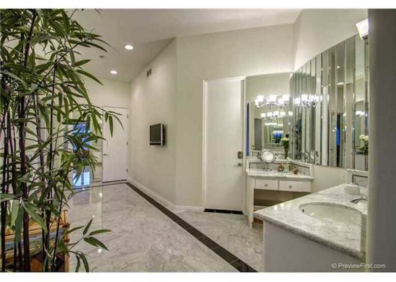 La Jolla Masterpiece - La Jolla, California