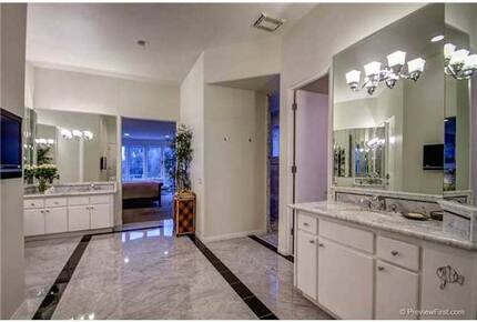 La Jolla Masterpiece - La Jolla, California