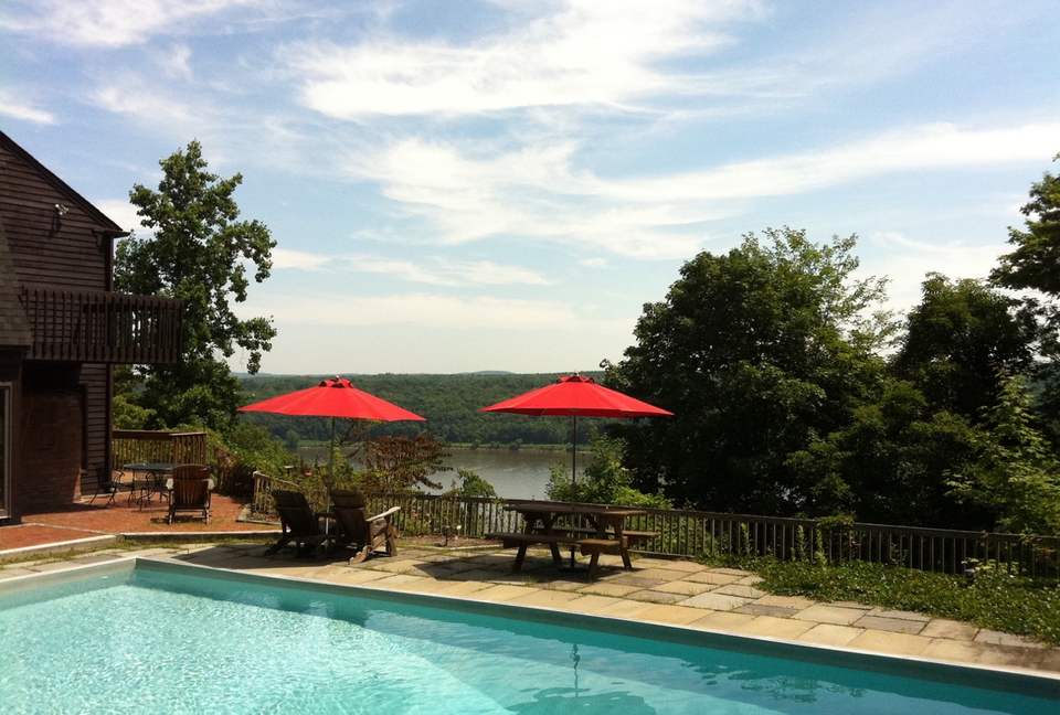 Classic Hudson Riverfront Home and Pool - Highland, New York