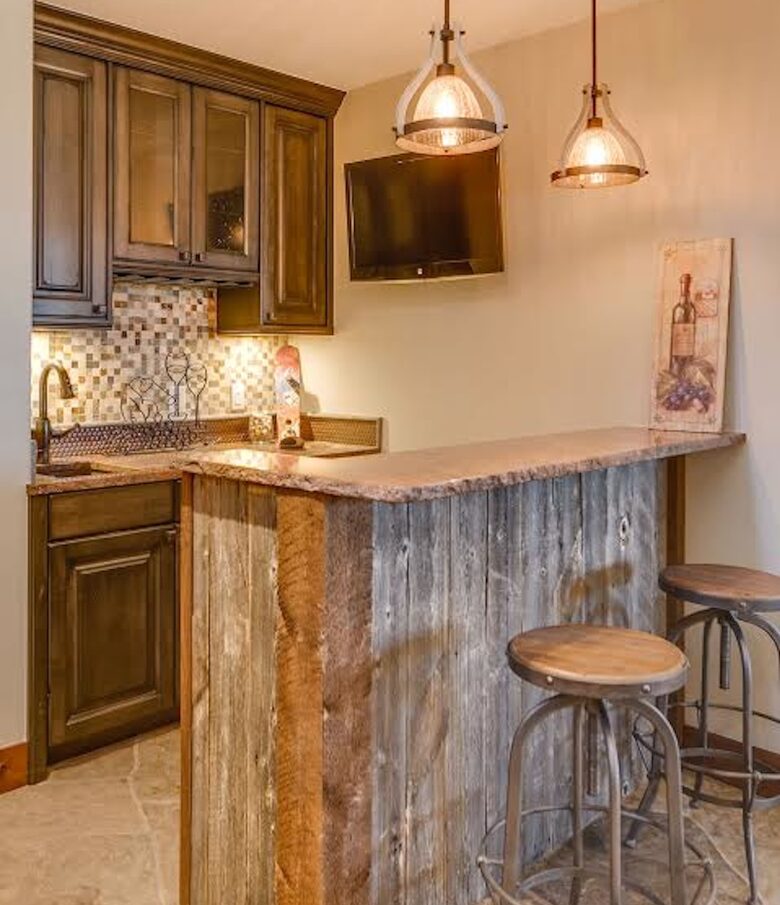 Two Cabins in Summit County - Silverthorne, Colorado